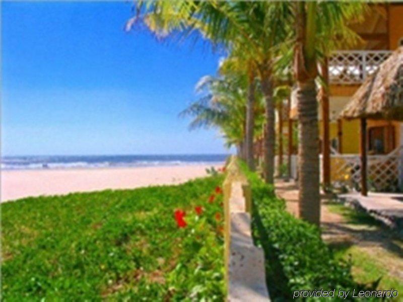 Hotel Vistamar Beachfront Resort & Conference Center Почоміл Зручності фото